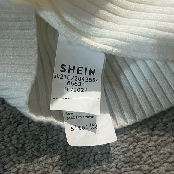 SHEIN turtleneck sweater - Picture 2 of 4